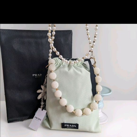 Prada drawstrings pouch/bag - Picture 6 of 11